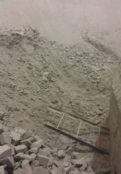 水泥庫(kù)清庫(kù)，清理鋼板倉(cāng)