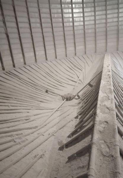 水泥庫(kù)清庫(kù)，清理鋼板倉(cāng)