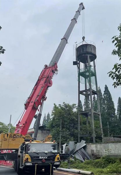 煙囪拆除，水塔拆除